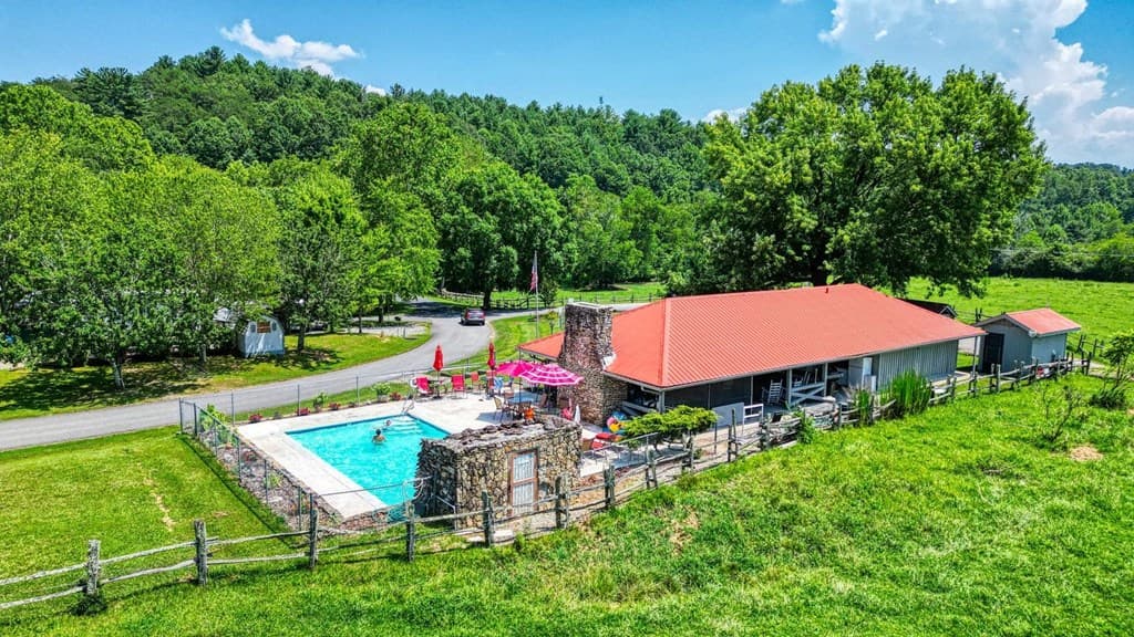 73 Moccasin Lane, Blairsville GA 30512 - Photo