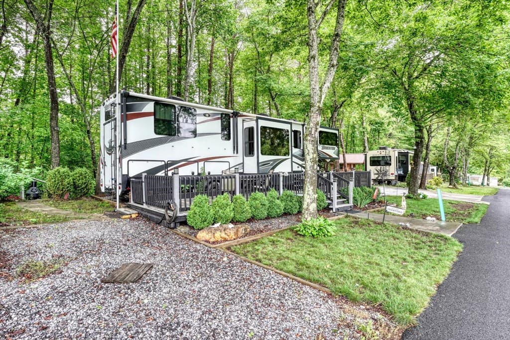 73 Moccasin Lane, Blairsville GA 30512 - Photo
