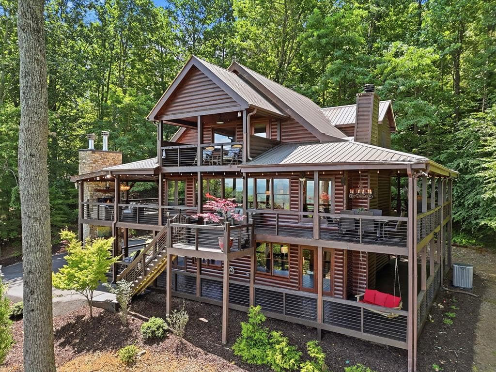135 Bandit Lane, Blue Ridge GA 30513 - Photo