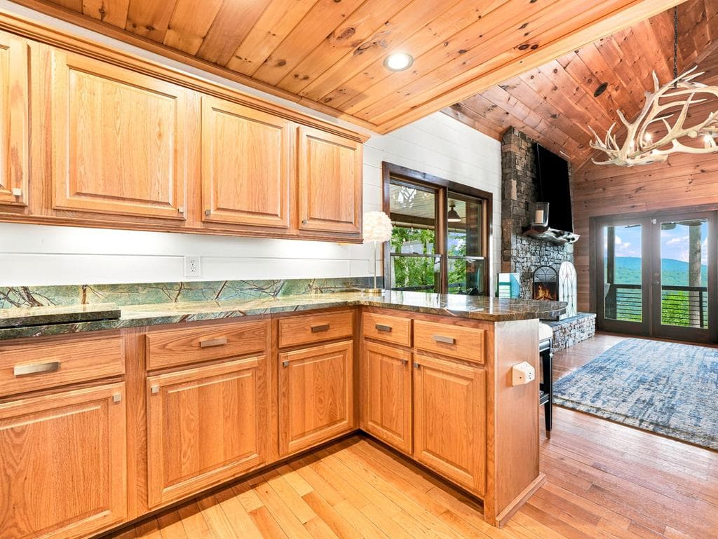 135 Bandit Lane, Blue Ridge GA 30513 - Photo