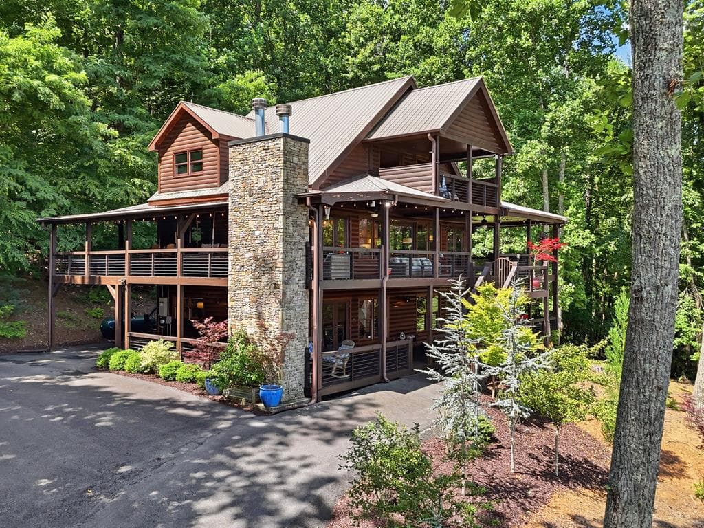 135 Bandit Lane, Blue Ridge GA 30513 - Photo