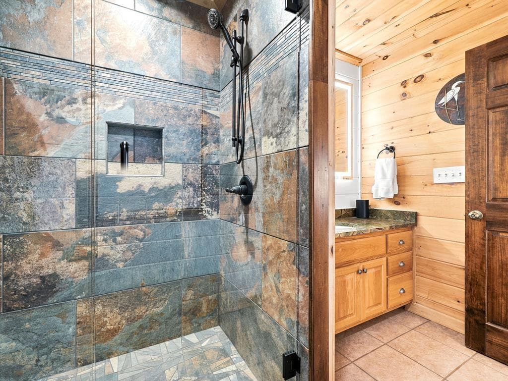 135 Bandit Lane, Blue Ridge GA 30513 - Photo