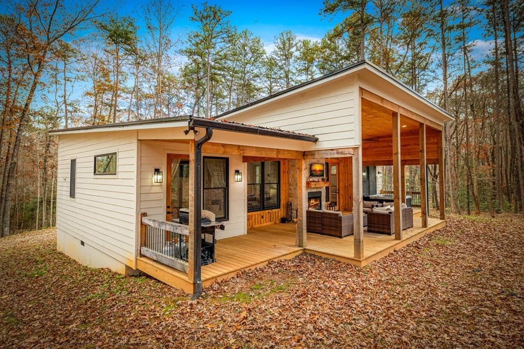 649 Lees Ride, Mccaysville GA 30555 - Photo