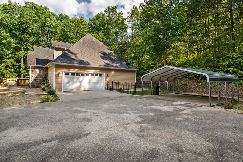 201 Oakawana Trail, Blue Ridge GA 30513 - Photo