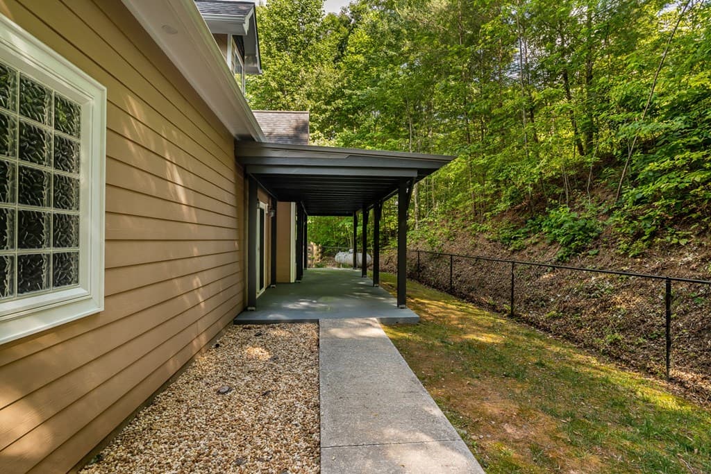 201 Oakawana Trail, Blue Ridge GA 30513 - Photo