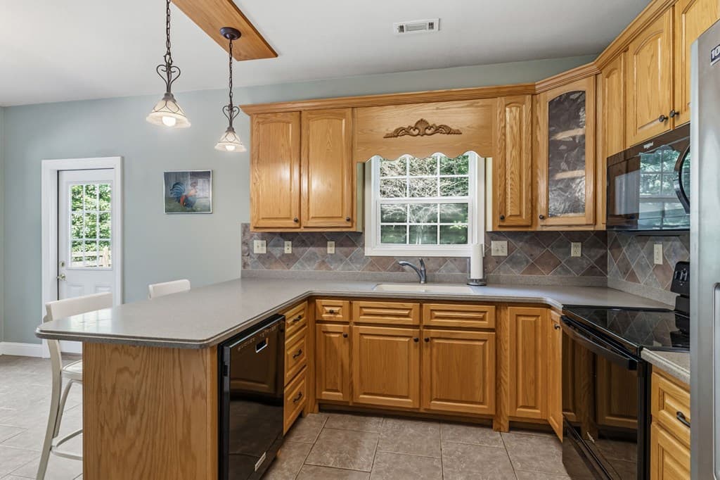 201 Oakawana Trail, Blue Ridge GA 30513 - Photo