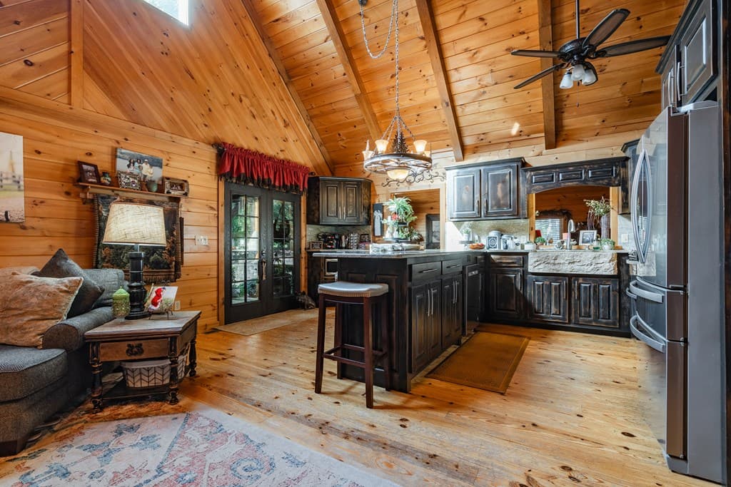 270 Stone Lane, Blue Ridge GA 30513 - Photo