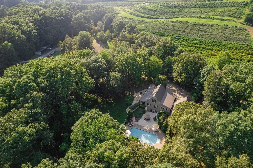 270 Stone Lane, Blue Ridge GA 30513 - Primary photo