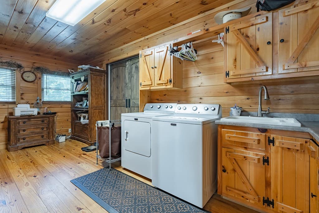 270 Stone Lane, Blue Ridge GA 30513 - Photo