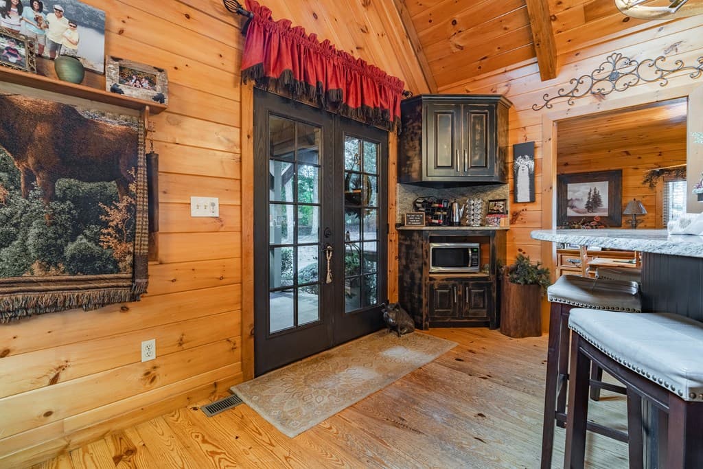 270 Stone Lane, Blue Ridge GA 30513 - Photo