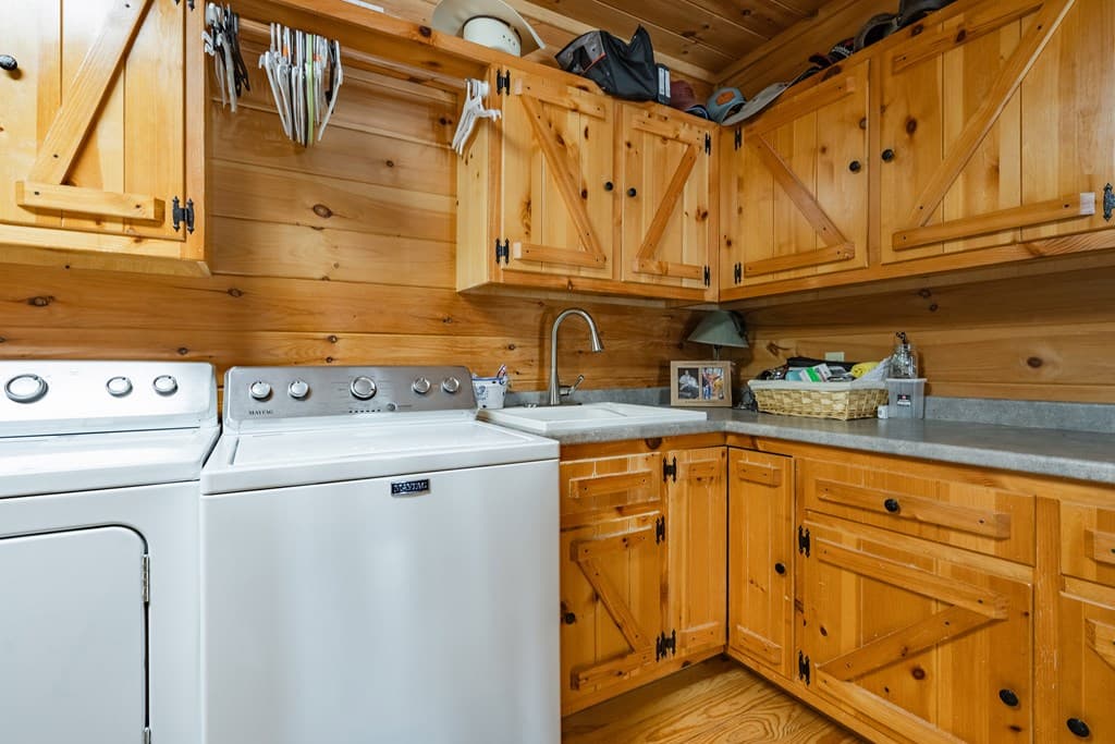 270 Stone Lane, Blue Ridge GA 30513 - Photo