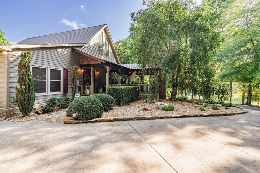270 Stone Lane, Blue Ridge GA 30513 - Photo