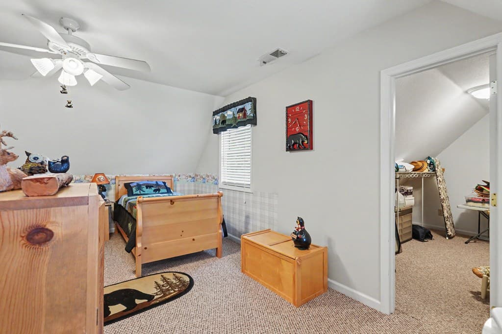 2255 Thunder Oak, Young Harris GA 30582 - Photo