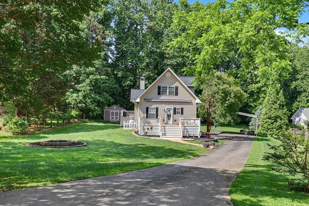 2255 Thunder Oak, Young Harris GA 30582 - Photo