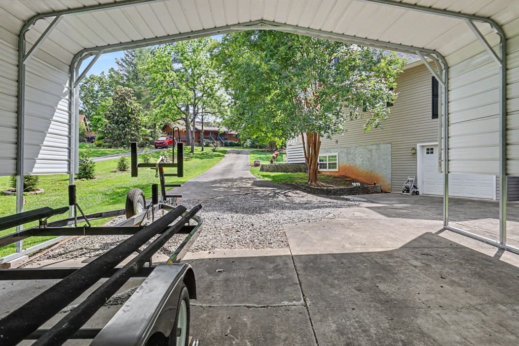 2255 Thunder Oak, Young Harris GA 30582 - Photo