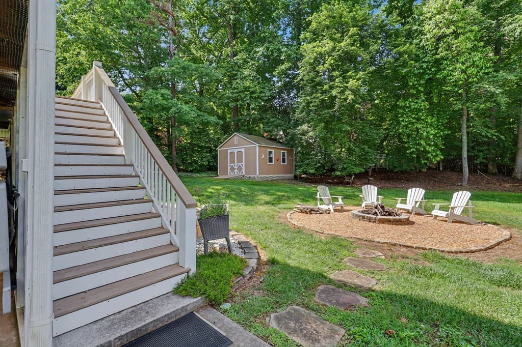 2255 Thunder Oak, Young Harris GA 30582 - Photo