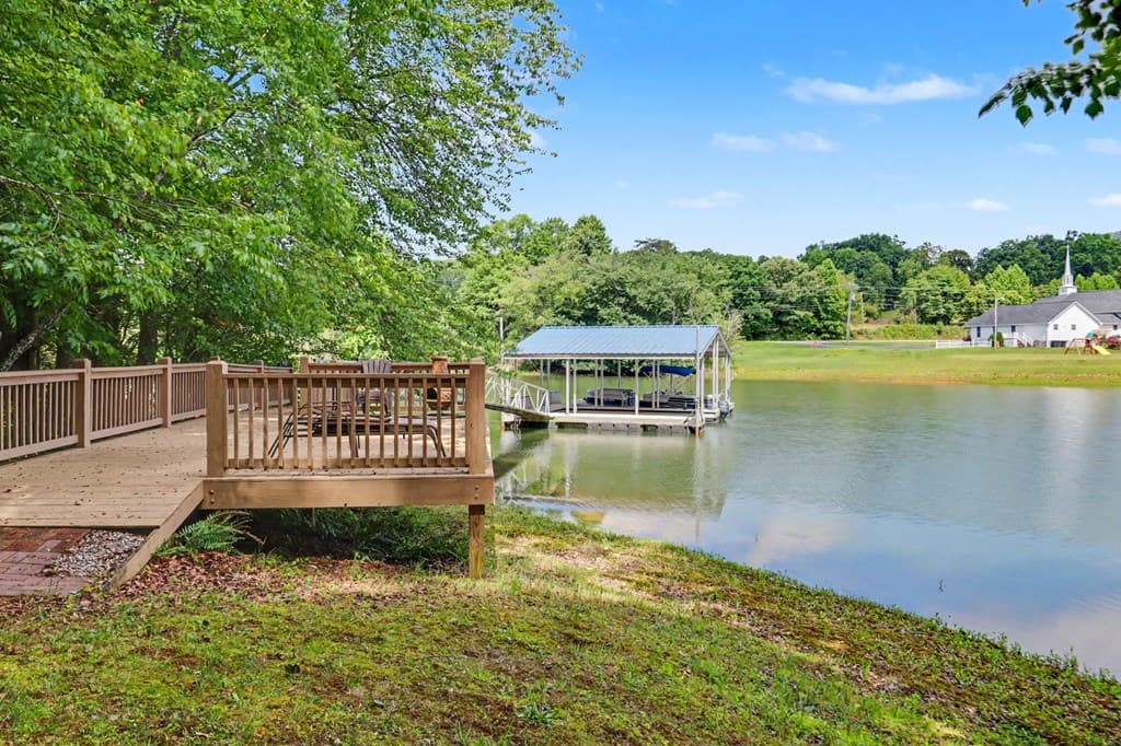 2255 Thunder Oak, Young Harris GA 30582 - Photo