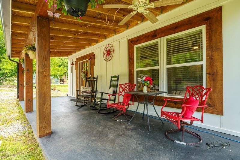 130 Old Blairsville Hwy, Talking Rock GA 30175 - Photo