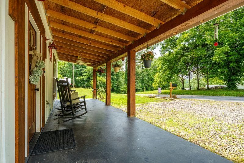 130 Old Blairsville Hwy, Talking Rock GA 30175 - Photo