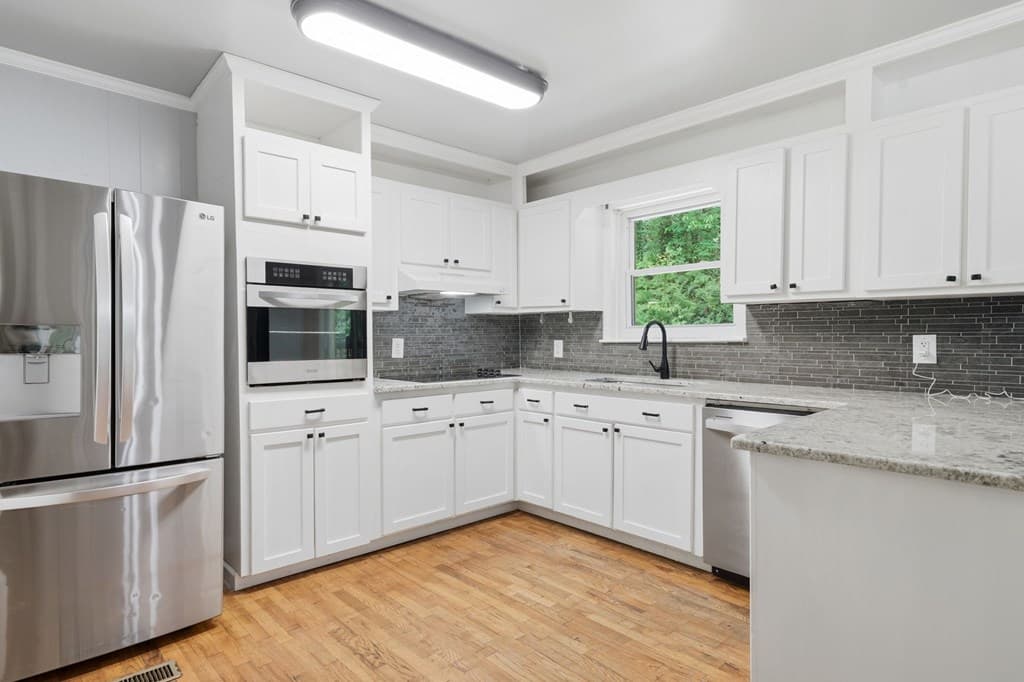 7741 Chatsworth Hwy/52w, Ellijay GA 30540 - Photo