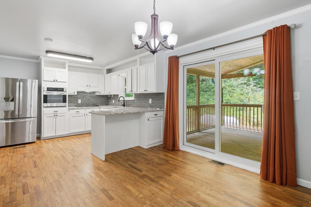 7741 Chatsworth Hwy/52w, Ellijay GA 30540 - Photo