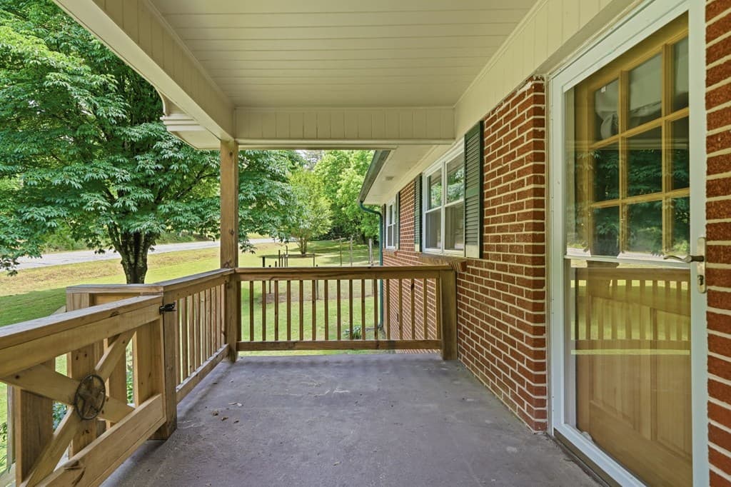 7741 Chatsworth Hwy/52w, Ellijay GA 30540 - Photo