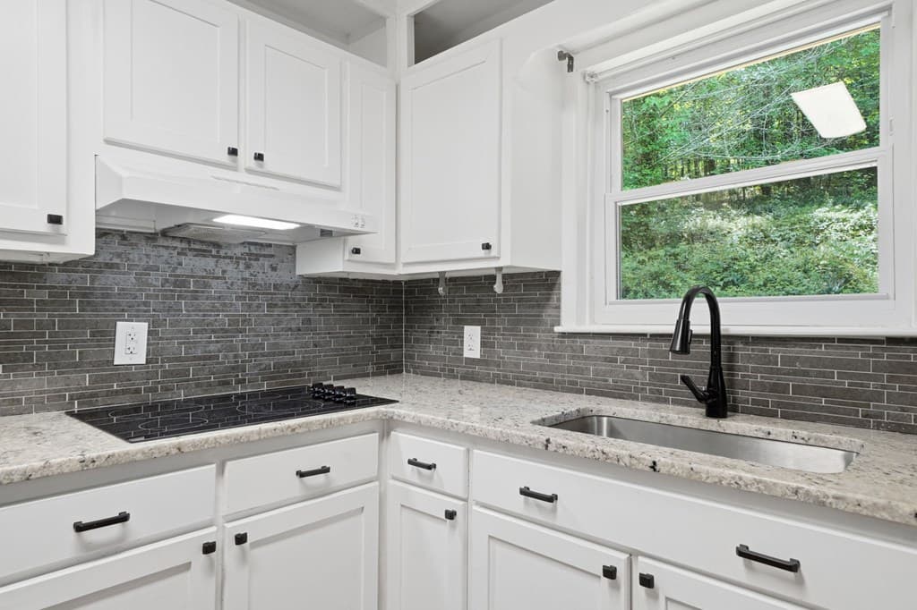 7741 Chatsworth Hwy/52w, Ellijay GA 30540 - Photo