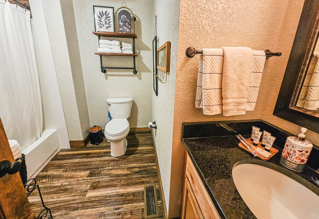 210 Hedden Road, Murphy NC 28906 - Photo