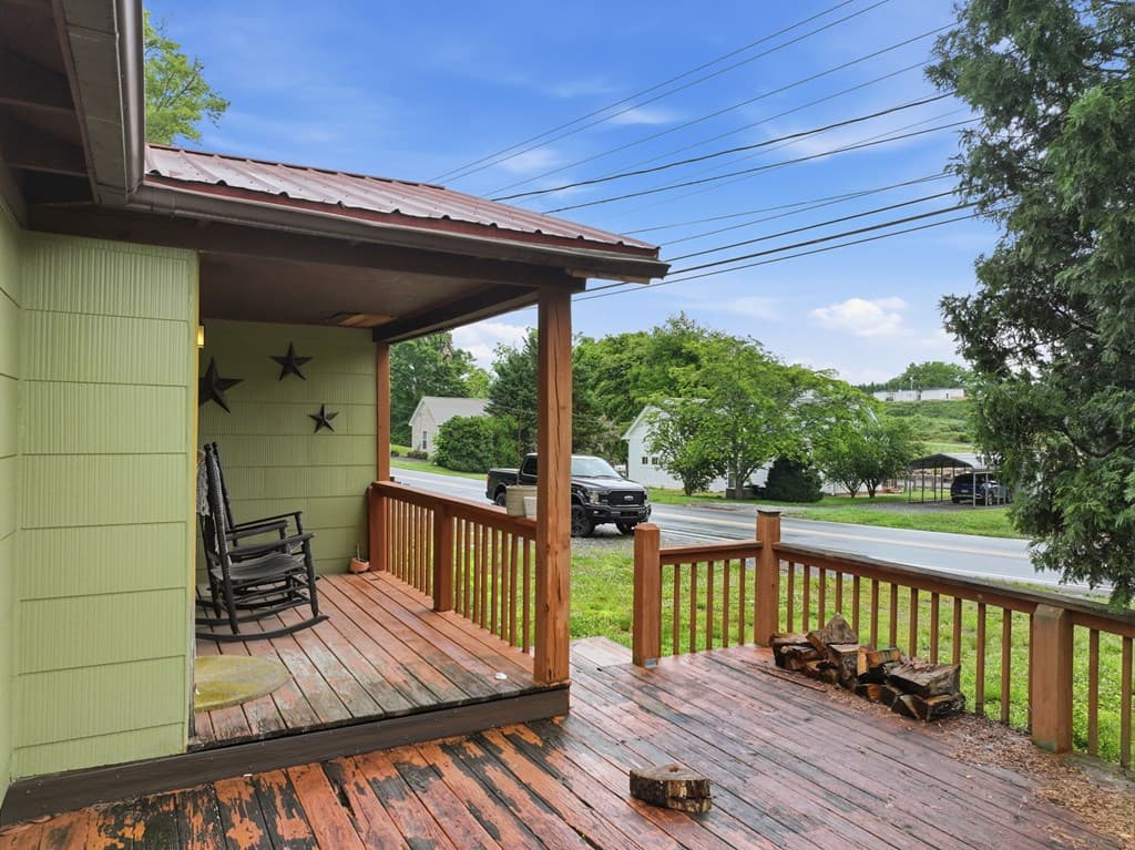 231 Ada Street, Blue Ridge GA 30513 - Photo