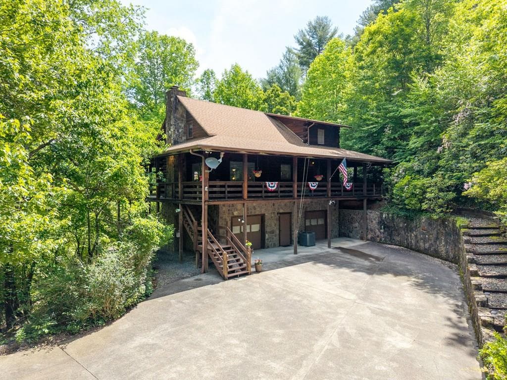 7866 Upper Hightower Road, Hiawassee GA 30546 - Primary photo