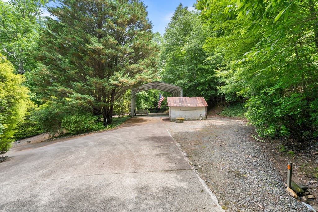 7866 Upper Hightower Road, Hiawassee GA 30546 - Photo