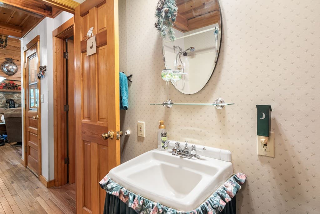 7866 Upper Hightower Road, Hiawassee GA 30546 - Photo