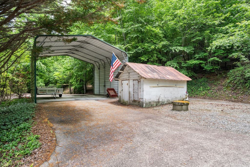 7866 Upper Hightower Road, Hiawassee GA 30546 - Photo