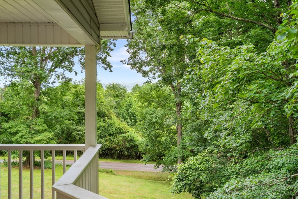 201 Tahlequah Ridge, Hayesville NC 28904 - Photo