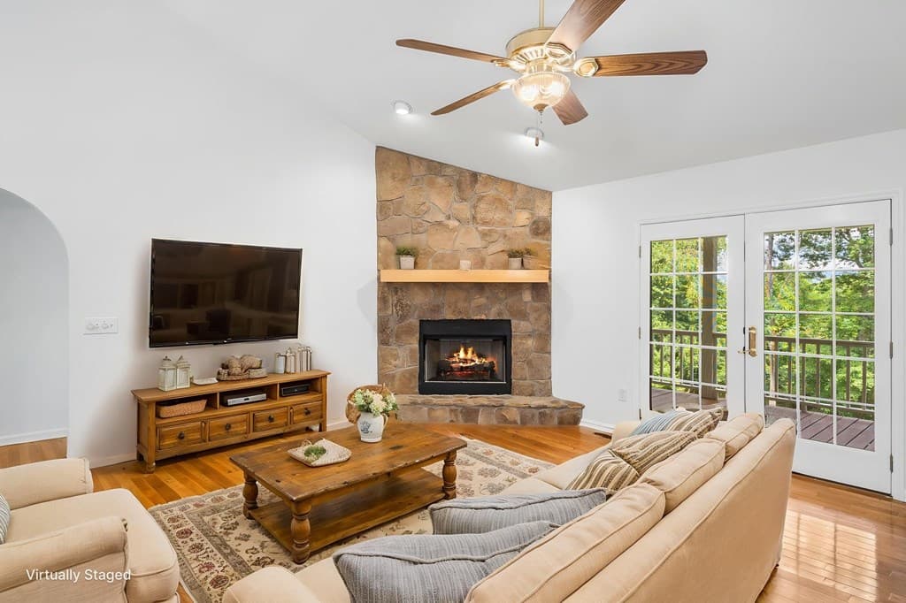 201 Tahlequah Ridge, Hayesville NC 28904 - Photo