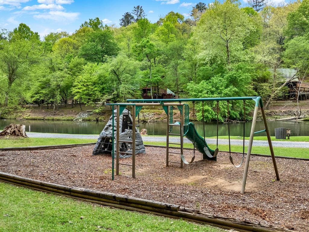 91 Edgewater Drive, Ellijay GA 30540 - Photo