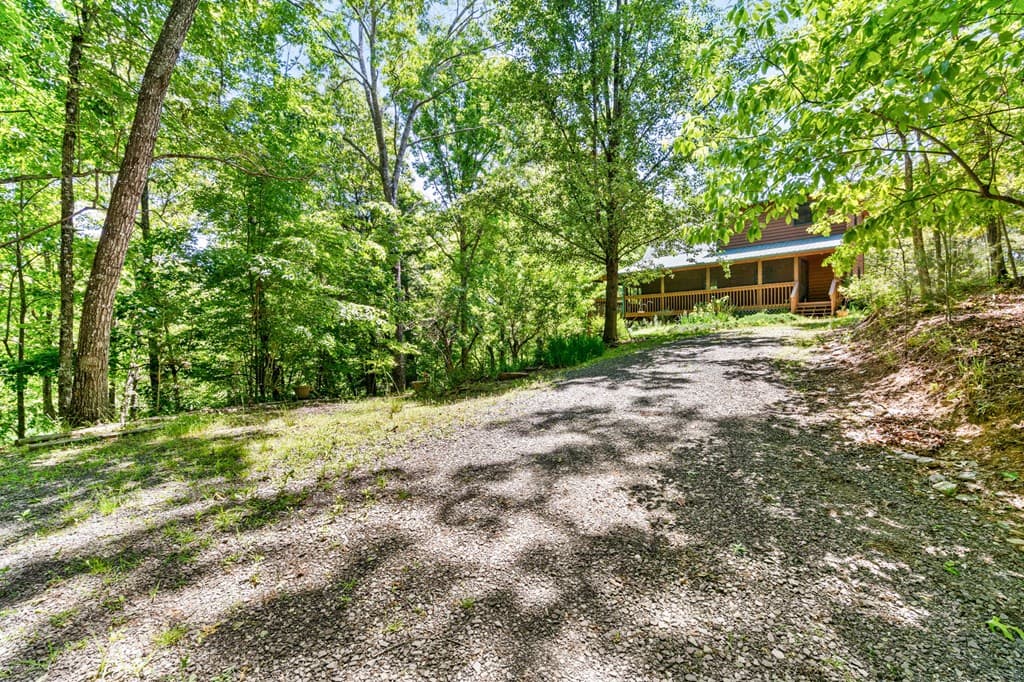 977 Tarheel Drive W, Murphy NC 28906 - Photo