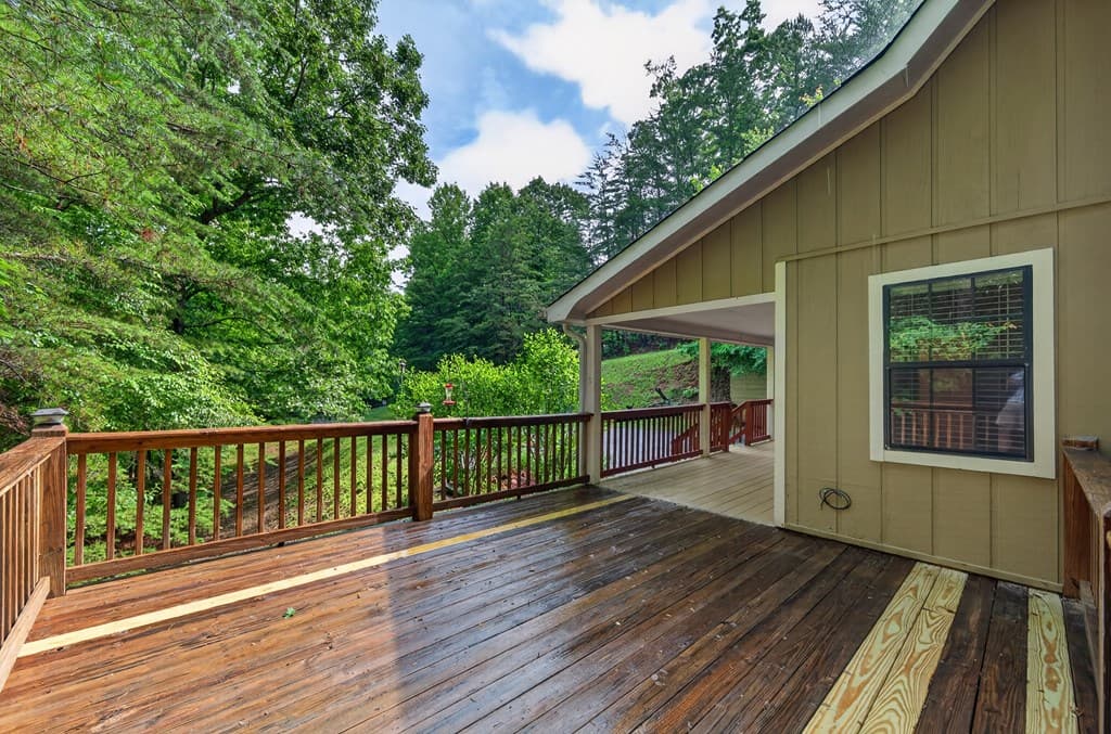 131 April Lane, Blairsville GA 30152 - Photo