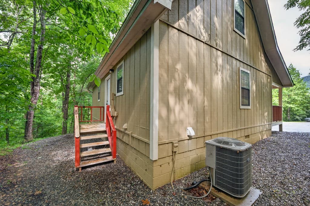 131 April Lane, Blairsville GA 30152 - Photo