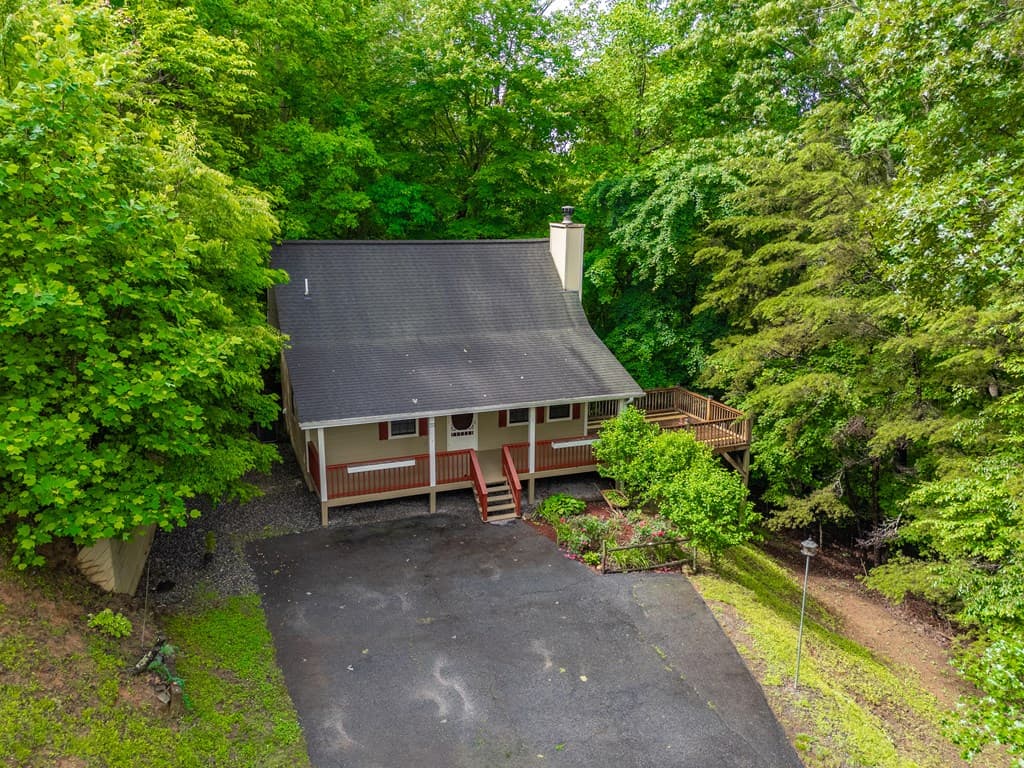 131 April Lane, Blairsville GA 30152 - Photo