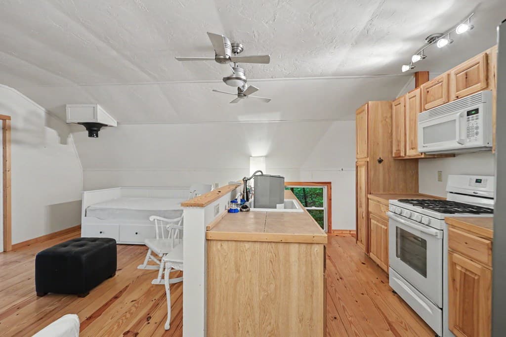 1070 Morgan Creek Road, Marble NC 28905 - Photo
