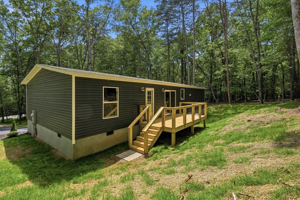 725 Tomahawk Trail, Blairsville GA 30512 - Photo