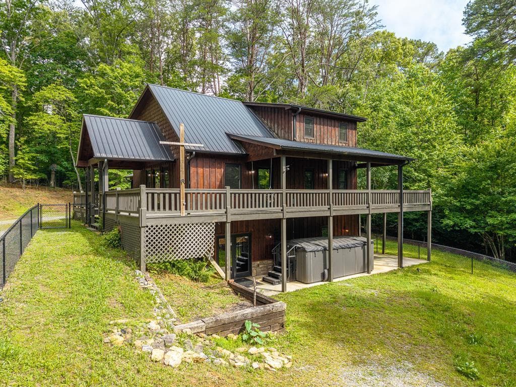55 Hallee Drive, Mineral Bluff GA 30559 - Photo
