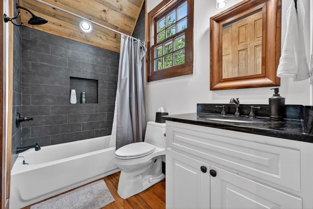 454 Genessee Path, Blue Ridge GA 30513 - Photo