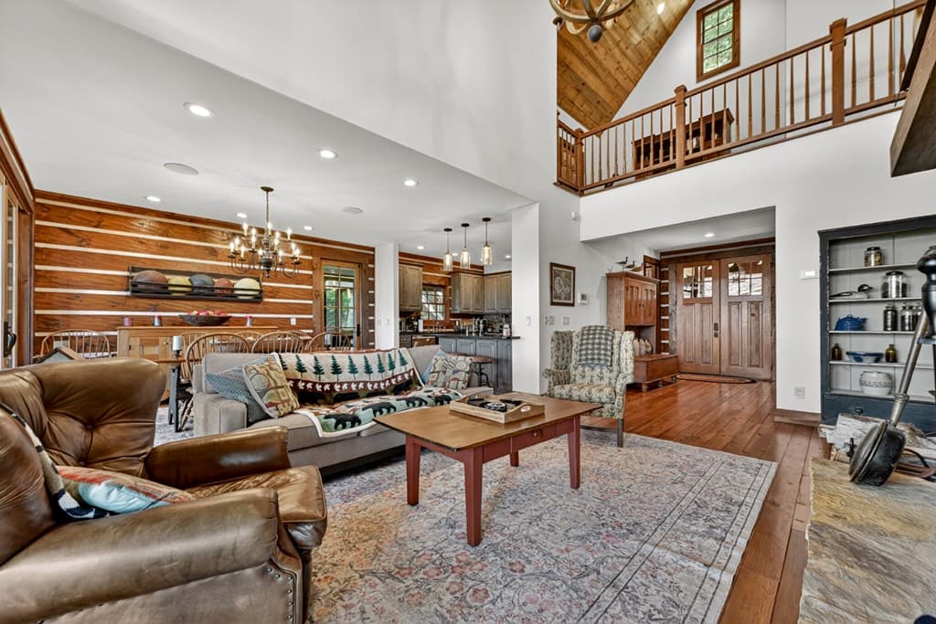 454 Genessee Path, Blue Ridge GA 30513 - Photo