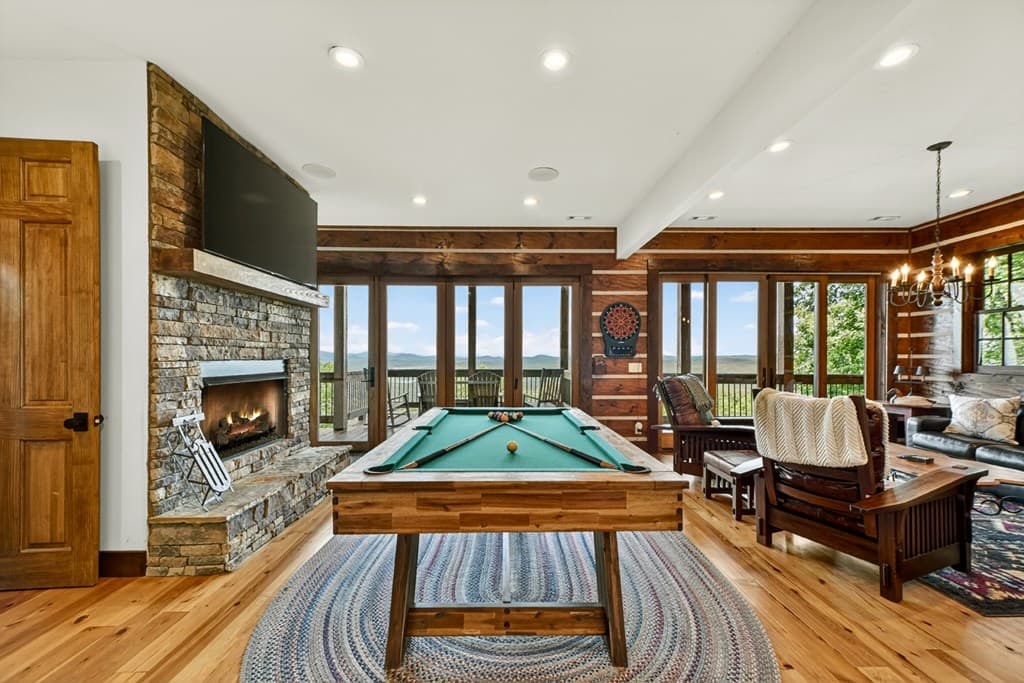 454 Genessee Path, Blue Ridge GA 30513 - Photo