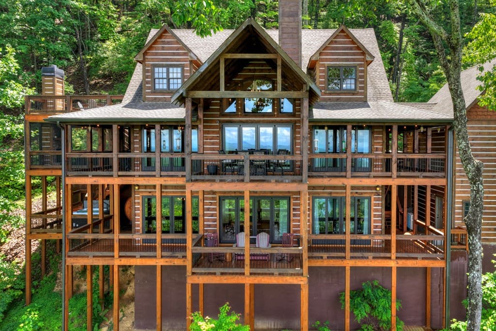 454 Genessee Path, Blue Ridge GA 30513 - Photo