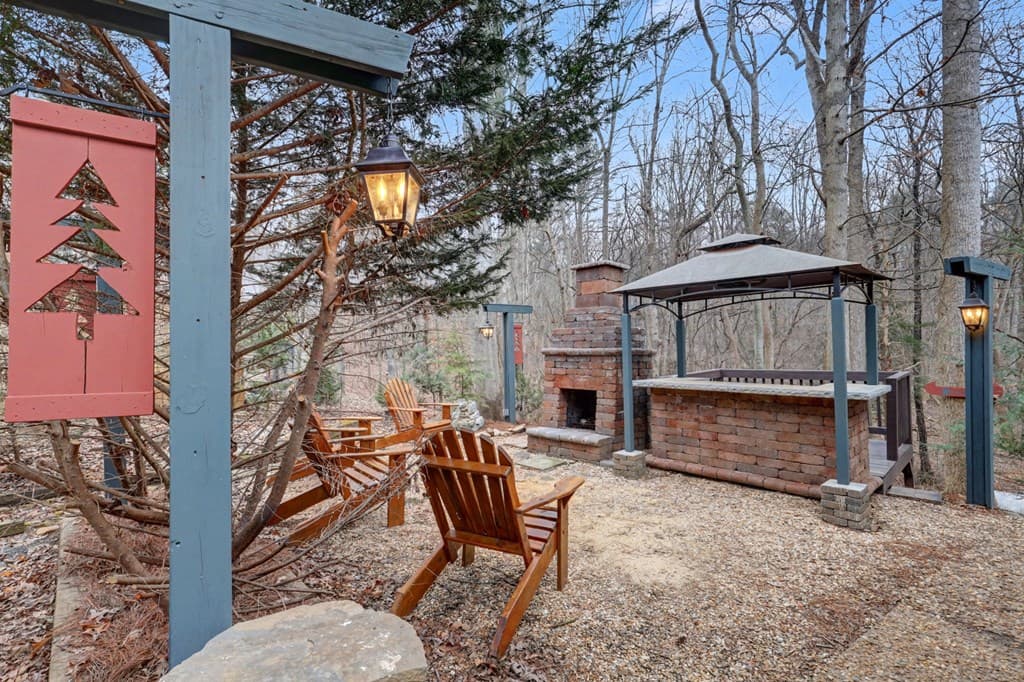 150 Summit Street, Ellijay GA 30540 - Photo