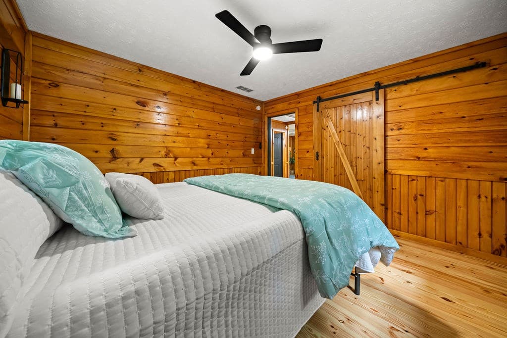 150 Summit Street, Ellijay GA 30540 - Photo
