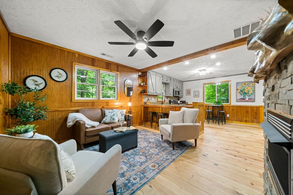 150 Summit Street, Ellijay GA 30540 - Photo